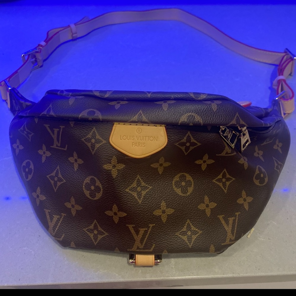 Louis Vuitton Monogram Bumbag